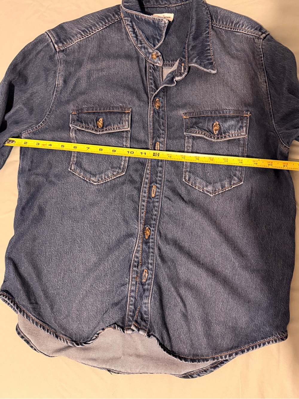 NWOT Good American Denim Button Down Shirt - Size 1 (Small) - Chambray Oversized - Picture 4 of 6